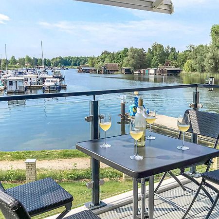 Lovely Apartment In Rechlin With Kitchen Exterior photo